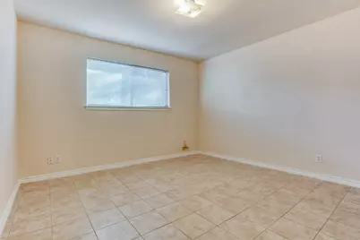 8811 Clearbrook Trail, Austin, TX 78729 - Photo 16