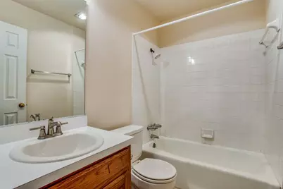 8811 Clearbrook Trail, Austin, TX 78729 - Photo 18