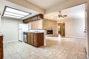 8811 Clearbrook Trail, Austin, TX 78729 - Photo 8