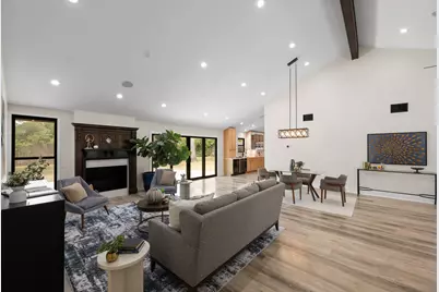 2205 Monarch Drive, Austin, TX 78748 - Photo 2