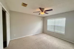 3085 Crestmont Ln, Kyle, TX 78640 - Photo 12
