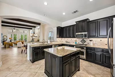 11725 Red Oak Valley Lane, Austin, TX 78732 - Photo 8