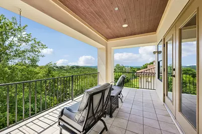 11725 Red Oak Valley Lane, Austin, TX 78732 - Photo 10
