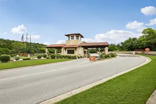 11725 Red Oak Valley Ln, Austin, TX 78732 - Photo 30
