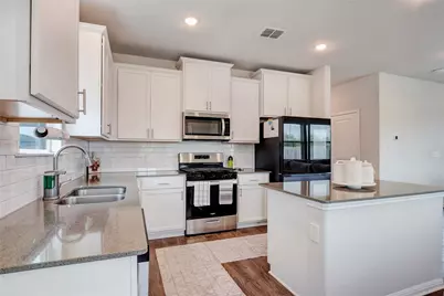 6554 Marsh Lane, Buda, TX 78610 - Photo 6