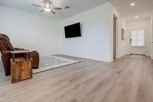 17325 Casanova Ave, Pflugerville, TX 78660 - Photo 6