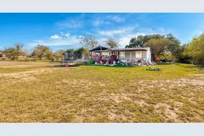 5035 Barth Road, Lockhart, TX 78644 - Photo 4