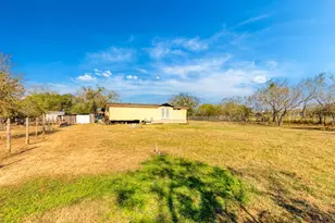 5035 Barth Rd, Lockhart, TX 78644 - Photo 34