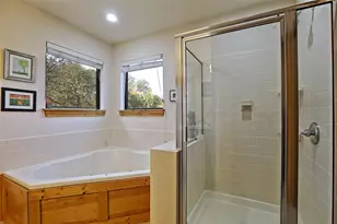 601 Echo Dr, Spicewood, TX 78669 - Photo 24