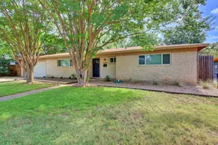 5701 Westminster Dr, Austin, TX 78723 - Photo 2