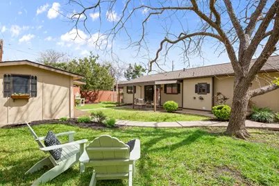 1302 Meadows Drive, Round Rock, TX 78681 - Photo 26