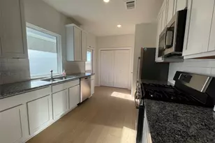 340 Kenai Dr Dr, Kyle, TX 78640 - Photo 4
