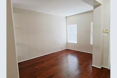 407 W South Street, Leander, TX 78641 - Photo 4