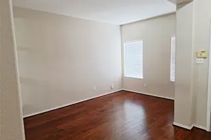 407 W South St, Leander, TX 78641 - Photo 4