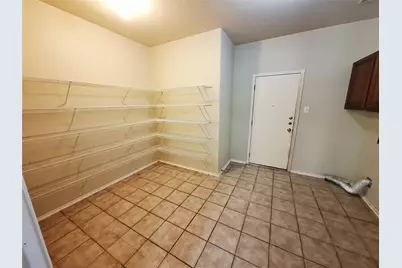 407 W South Street, Leander, TX 78641 - Photo 14