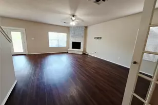 407 W South St, Leander, TX 78641 - Photo 8