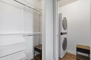 44 East Ave, Austin, TX 78701 - Photo 18