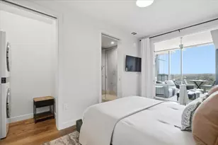 44 East Ave, Austin, TX 78701 - Photo 14