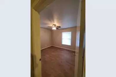 8211 Burrell Drive, Austin, TX 78757 - Photo 24