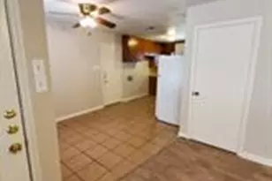 8211 Burrell Dr, Austin, TX 78757 - Photo 8