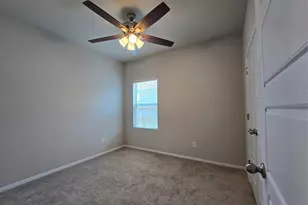 124 Edward R Gaytan St, San Marcos, TX 78666 - Photo 14