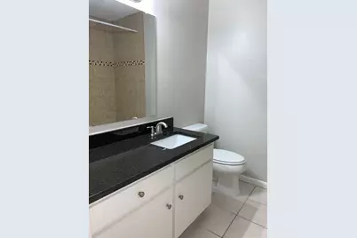 303 W 40th Street #107, Austin, TX 78751 - Photo 6
