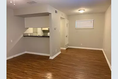 303 W 40th Street #107, Austin, TX 78751 - Photo 2