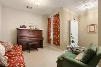 810 Hilltop Drive, Leander, TX 78641 - Photo 4