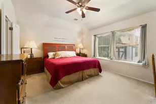 810 Hilltop Dr, Leander, TX 78641 - Photo 6