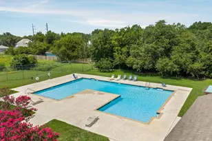 810 Hilltop Dr, Leander, TX 78641 - Photo 26