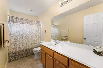 810 Hilltop Drive, Leander, TX 78641 - Photo 10