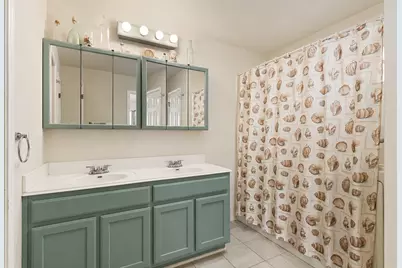 810 Hilltop Drive, Leander, TX 78641 - Photo 8