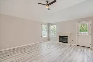 102 Evergreen Cir, Georgetown, TX 78626 - Photo 10