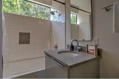 6005 Woodrow Avenue, Austin, TX 78757 - Photo 18