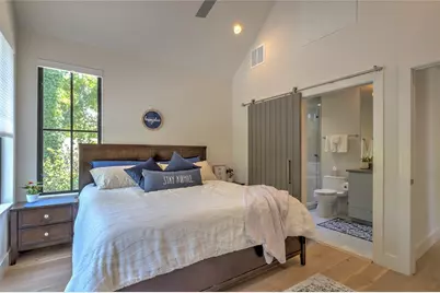 6005 Woodrow Avenue, Austin, TX 78757 - Photo 20