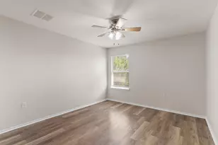 5825 Silver Screen Dr, Austin, TX 78747 - Photo 20