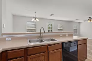 5825 Silver Screen Dr, Austin, TX 78747 - Photo 14