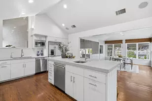 718 Bermuda St, Lakeway, TX 78734 - Photo 18