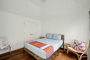 1802 Village Oak Ct, Austin, TX 78704 - Photo 16