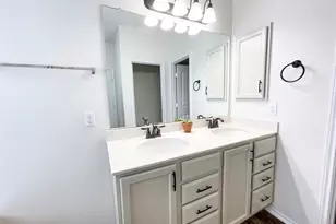 213 Connor Elkins Dr, Kyle, TX 78640 - Photo 10
