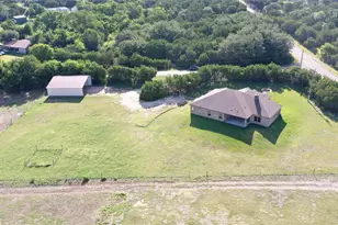 123 Hard Bargain Dr, Gatesville, TX 76528 - Photo 6
