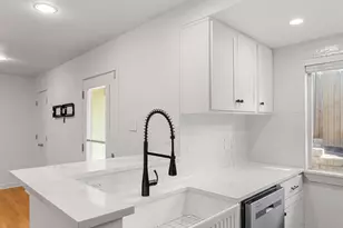 3601 Menchaca Rd, Austin, TX 78704 - Photo 18