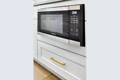 6703 Danwood Drive, Austin, TX 78759 - Photo 10