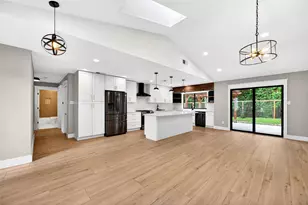 6703 Danwood Dr, Austin, TX 78759 - Photo 8
