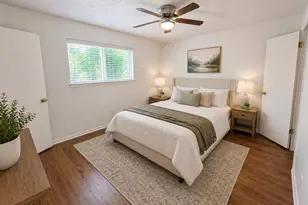 2704 Salado St, Austin, TX 78705 - Photo 10