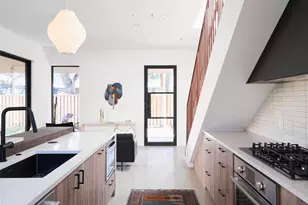 1000 Gullett St, Austin, TX 78702 - Photo 16