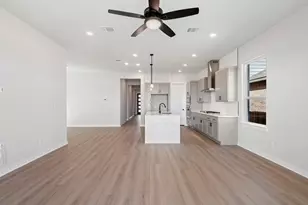 608 Leeland Dr, Liberty Hill, TX 78642 - Photo 8