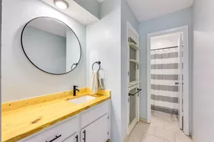 4307 1st Street S, Austin, TX 78745 - Photo 16