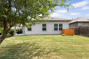 6601 Ranchito Dr, Austin, TX 78744 - Photo 26