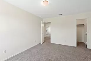 513 Circle Wy, Jarrell, TX 76537 - Photo 20